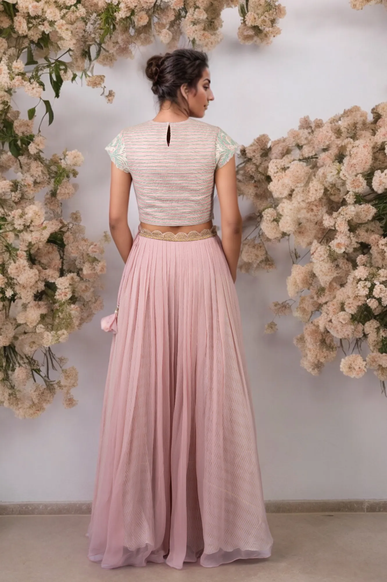 JAPANESE CIRCLE CROPTOP WITH NAKATIKKI BELT AND CHIFFON PALAZZO