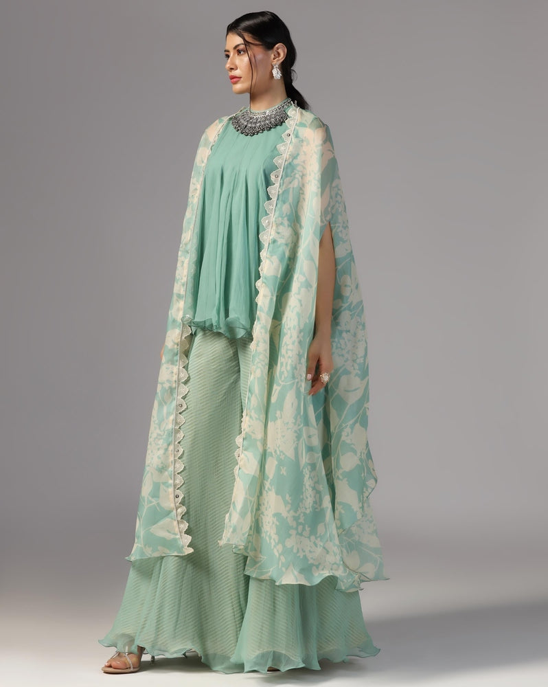 Cape Set Yashodhara