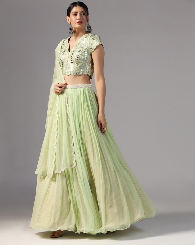 Cape Set Yashodhara