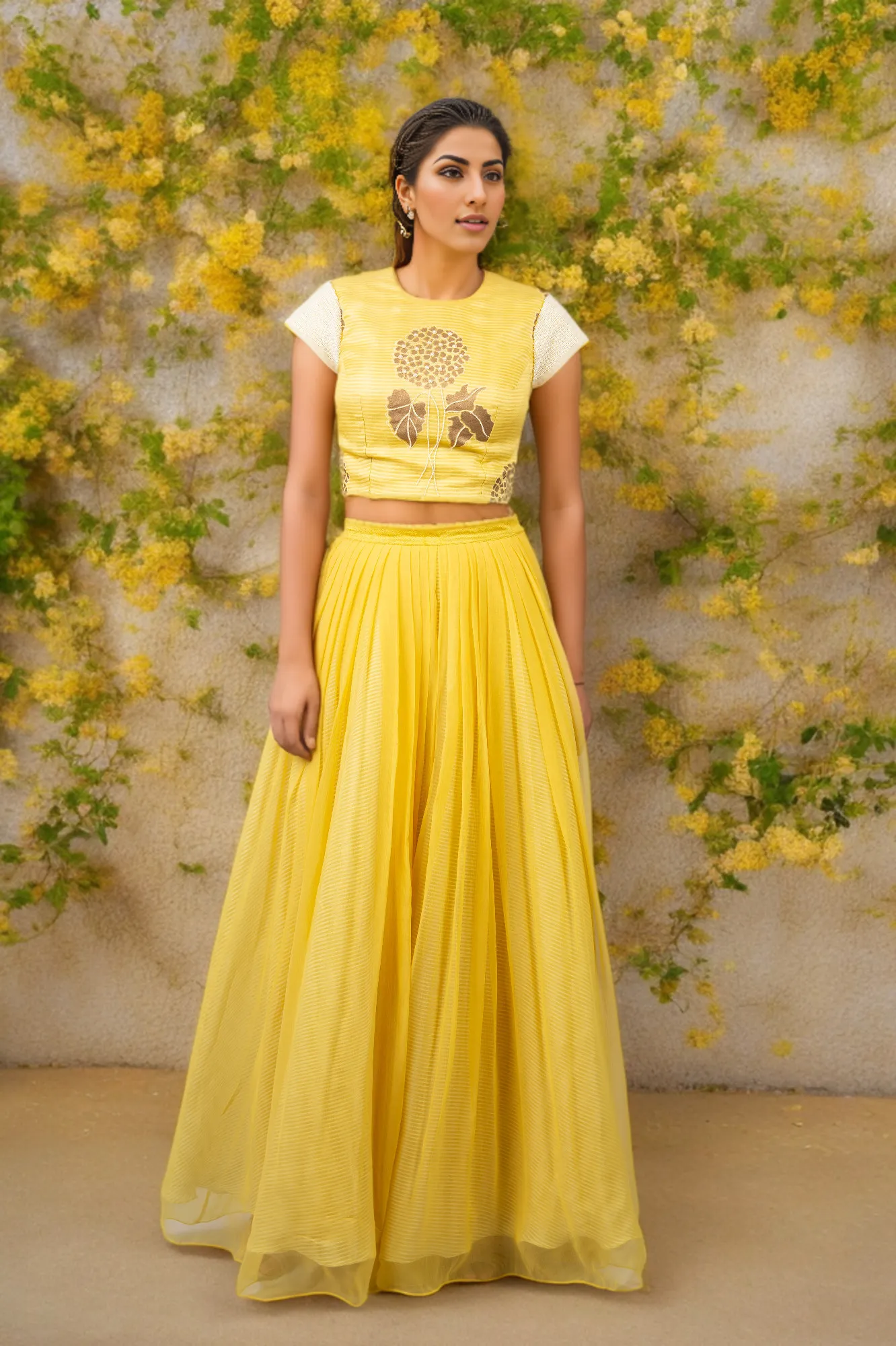 BLOCK PRINTED FOOTBALL LILLY HIGHLIGHTED CROPTOP WITH CHIFFON PLEATED PALAZZO