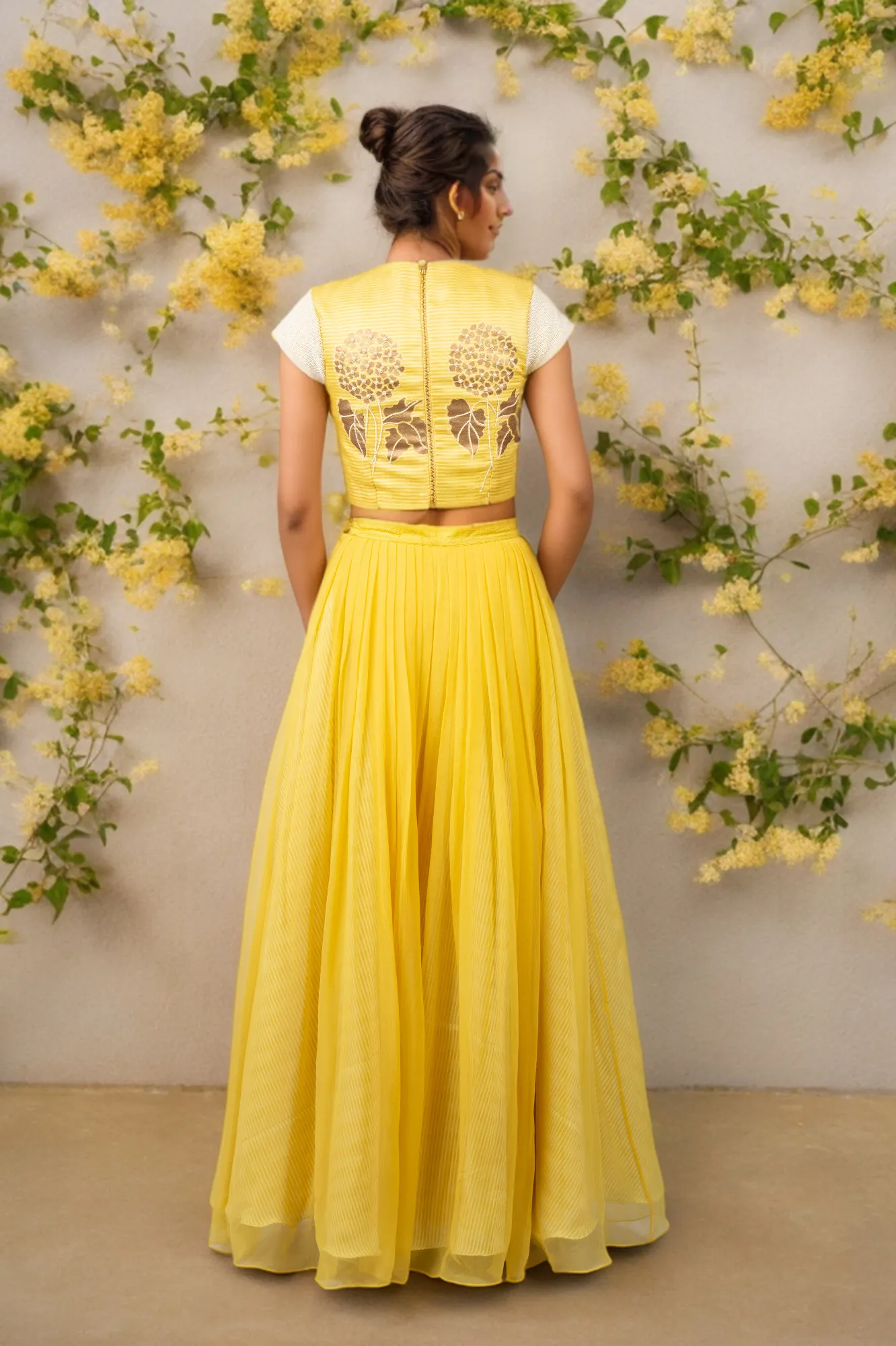 BLOCK PRINTED FOOTBALL LILLY HIGHLIGHTED CROPTOP WITH CHIFFON PLEATED PALAZZO