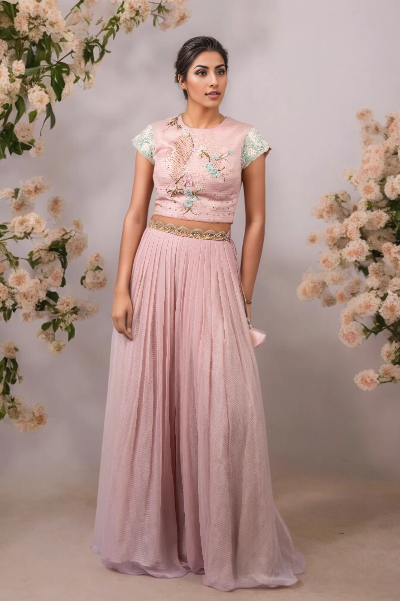 JAPANESE CIRCLE CROPTOP WITH NAKATIKKI BELT AND CHIFFON PALAZZO