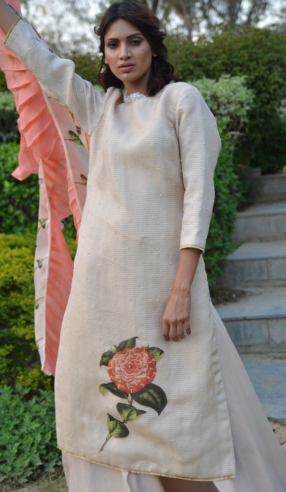 FLORAL SUIT Yashodhara