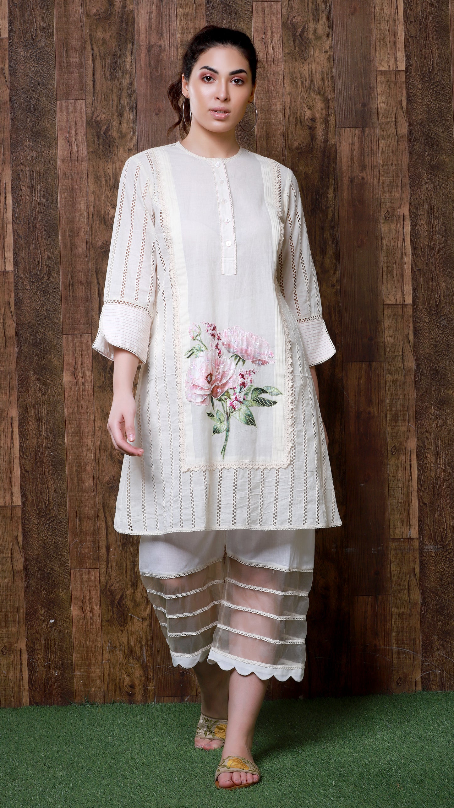 Buttercup applique crochet tunic