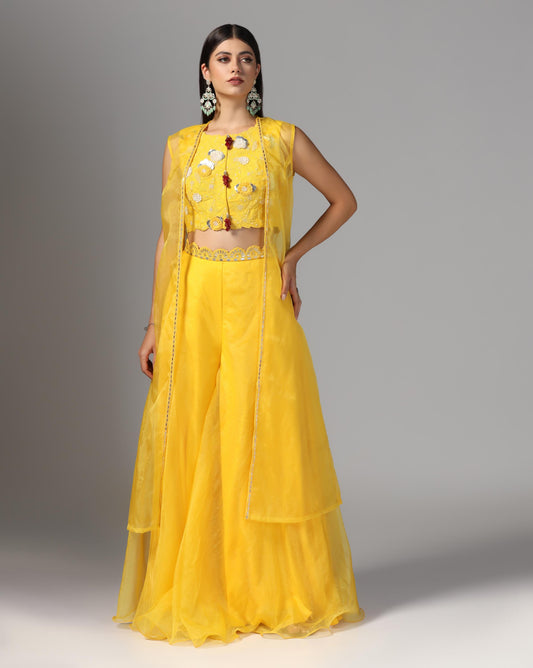 Yellow cape set