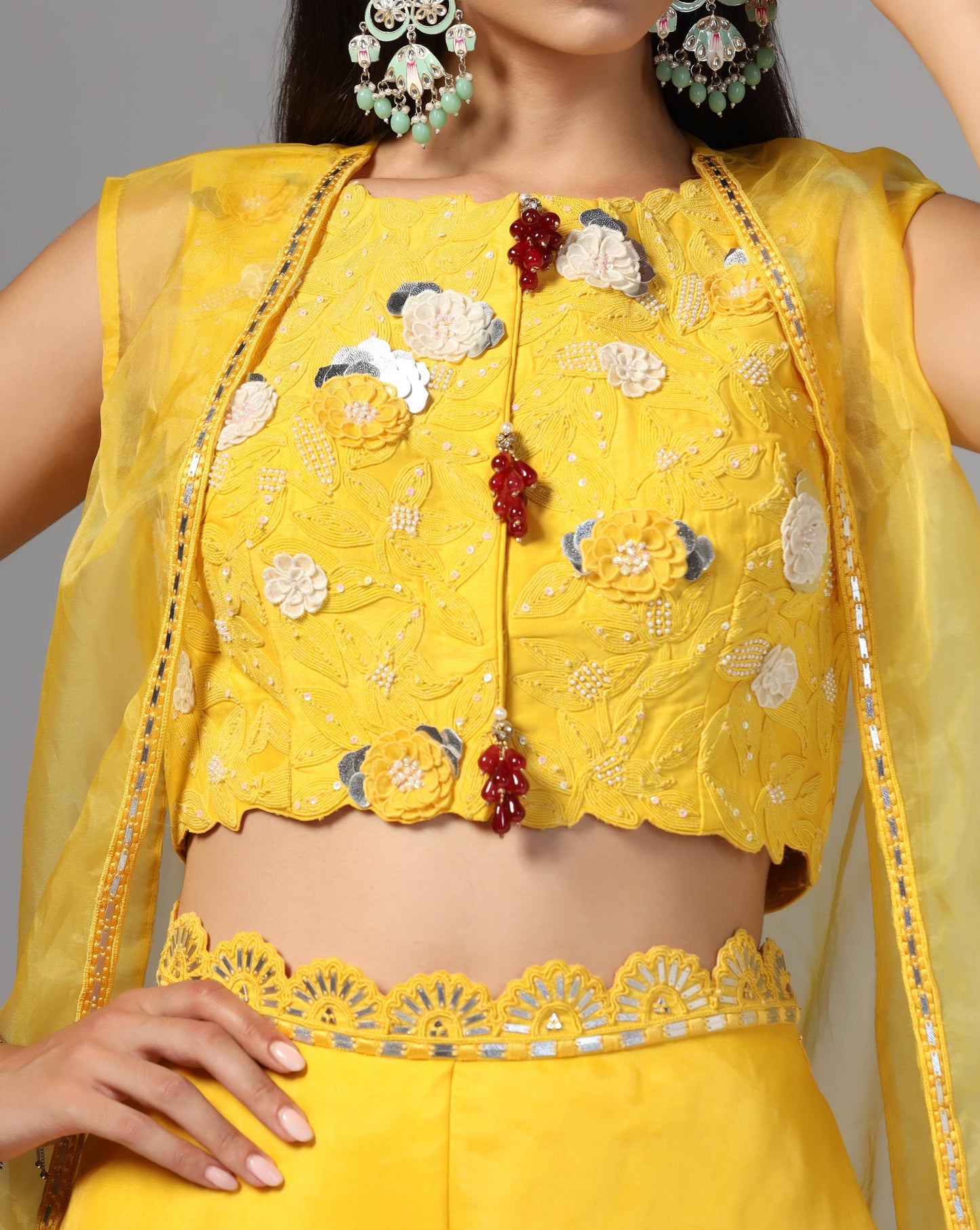 Yellow cape set