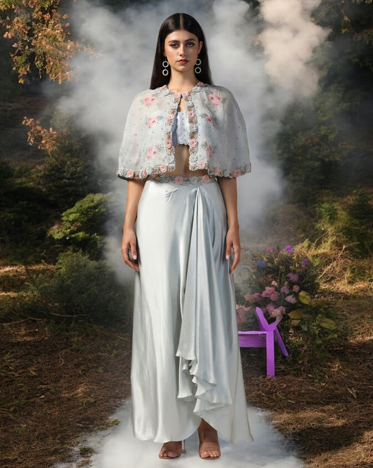 Short Cape Set