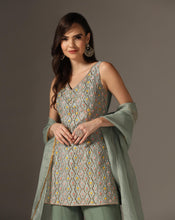 Load image into Gallery viewer, Mughal Jali Kurti Set
