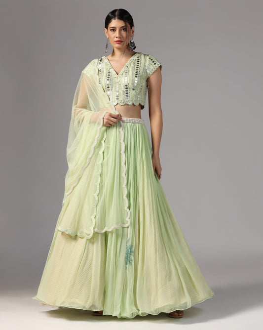 Cape Set Yashodhara