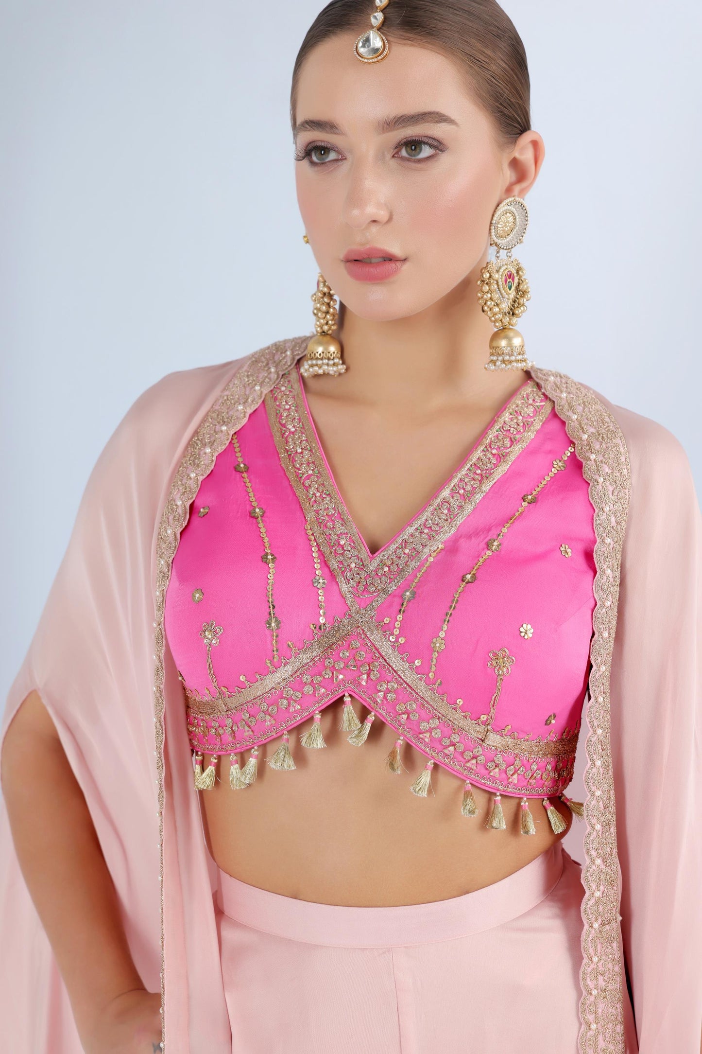 Gulabi Noor
