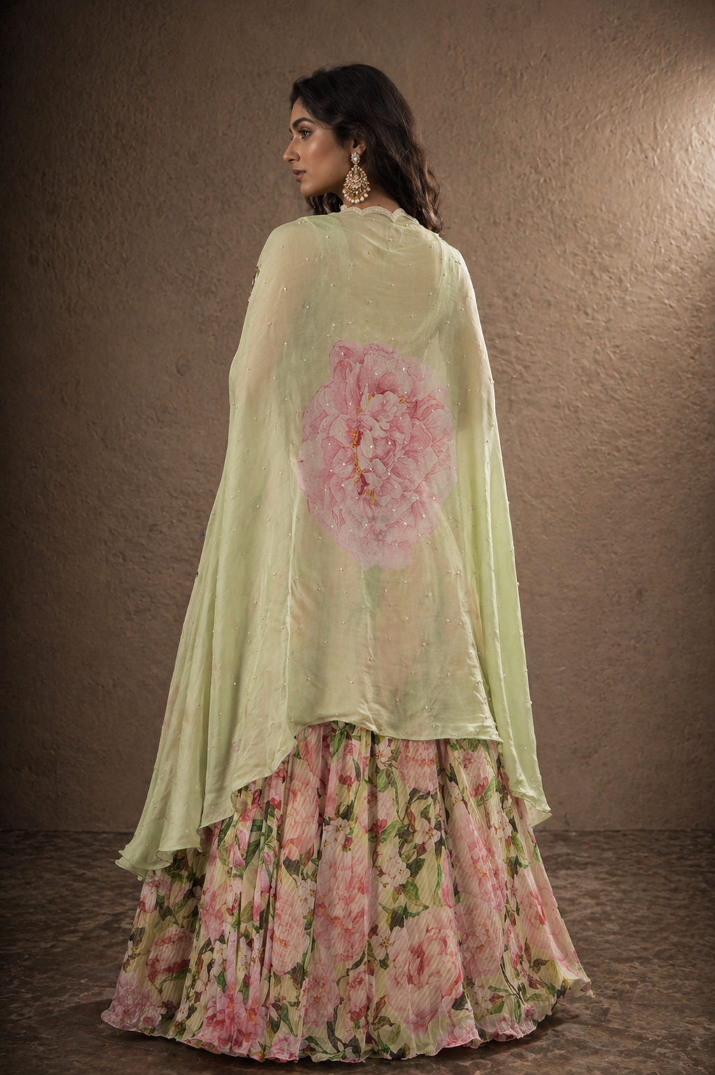 The Mint Peony 3D Cape Set