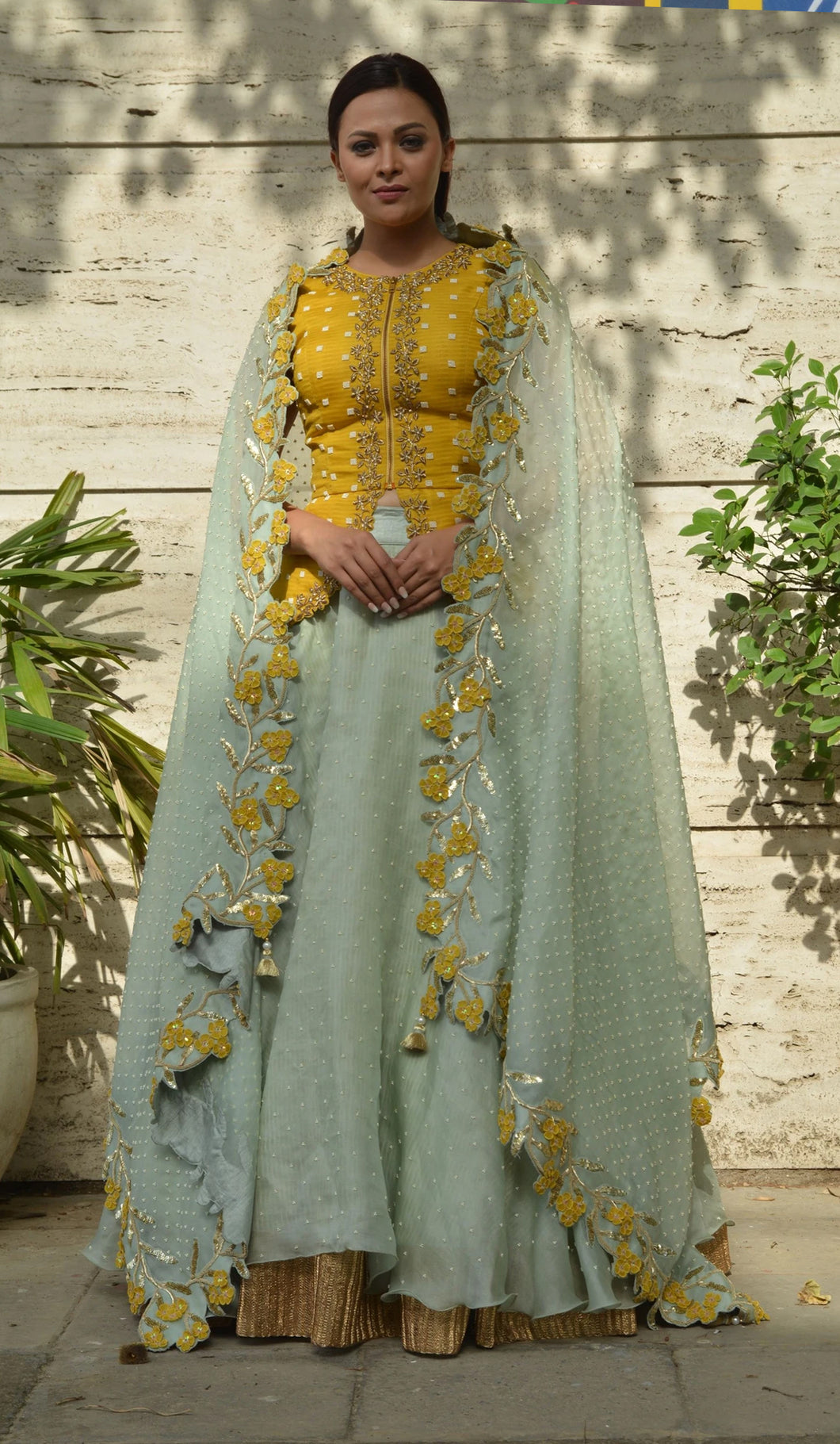 PEPLUM JACKET WITH 3 MOTI ORGANZA LEHENGA