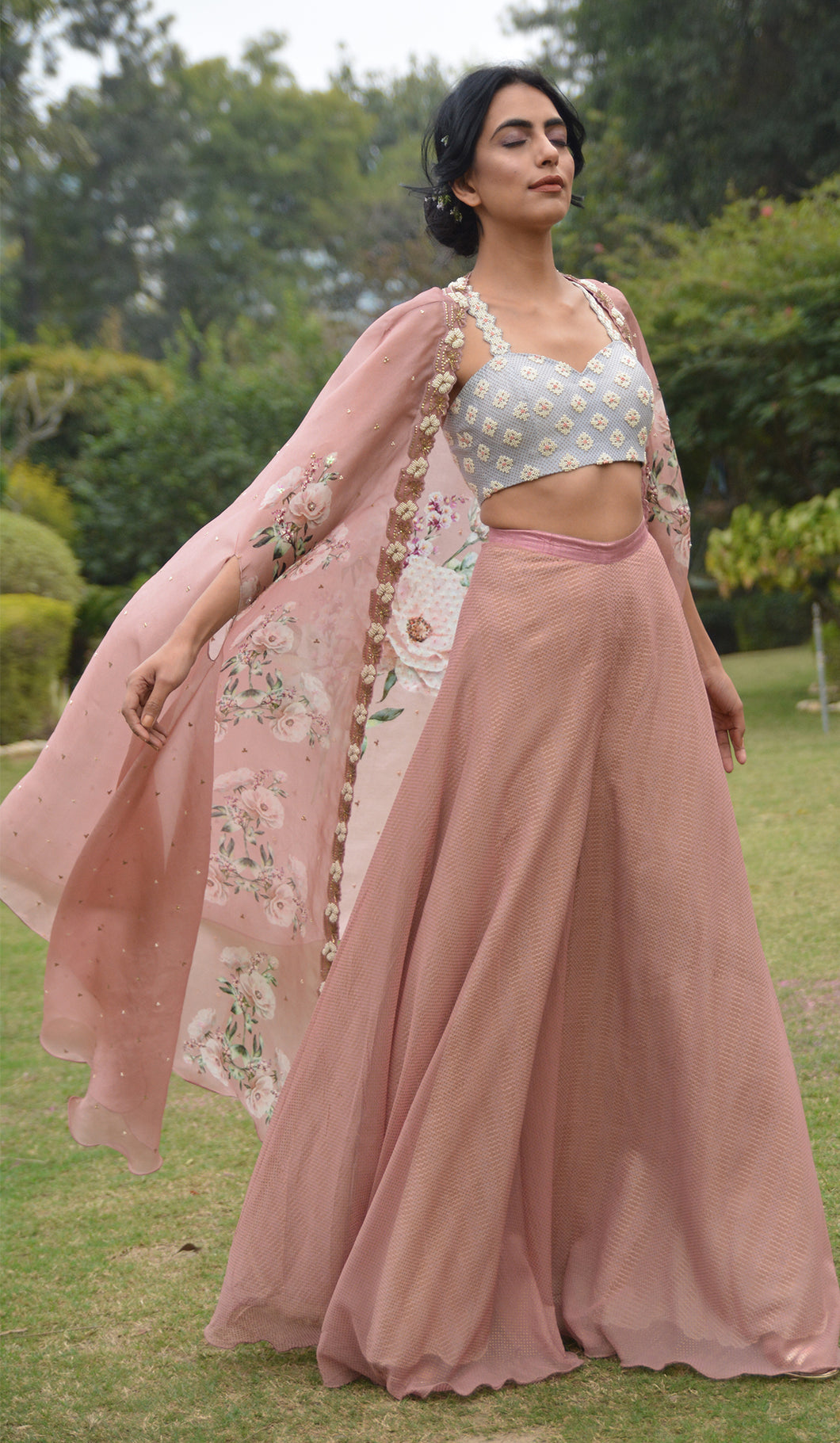 EMBROIDERED BLOUSE & PRINTED CAPE SET
