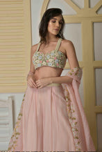 Load image into Gallery viewer, Floral Bustier with Palazzos and printed Cape

