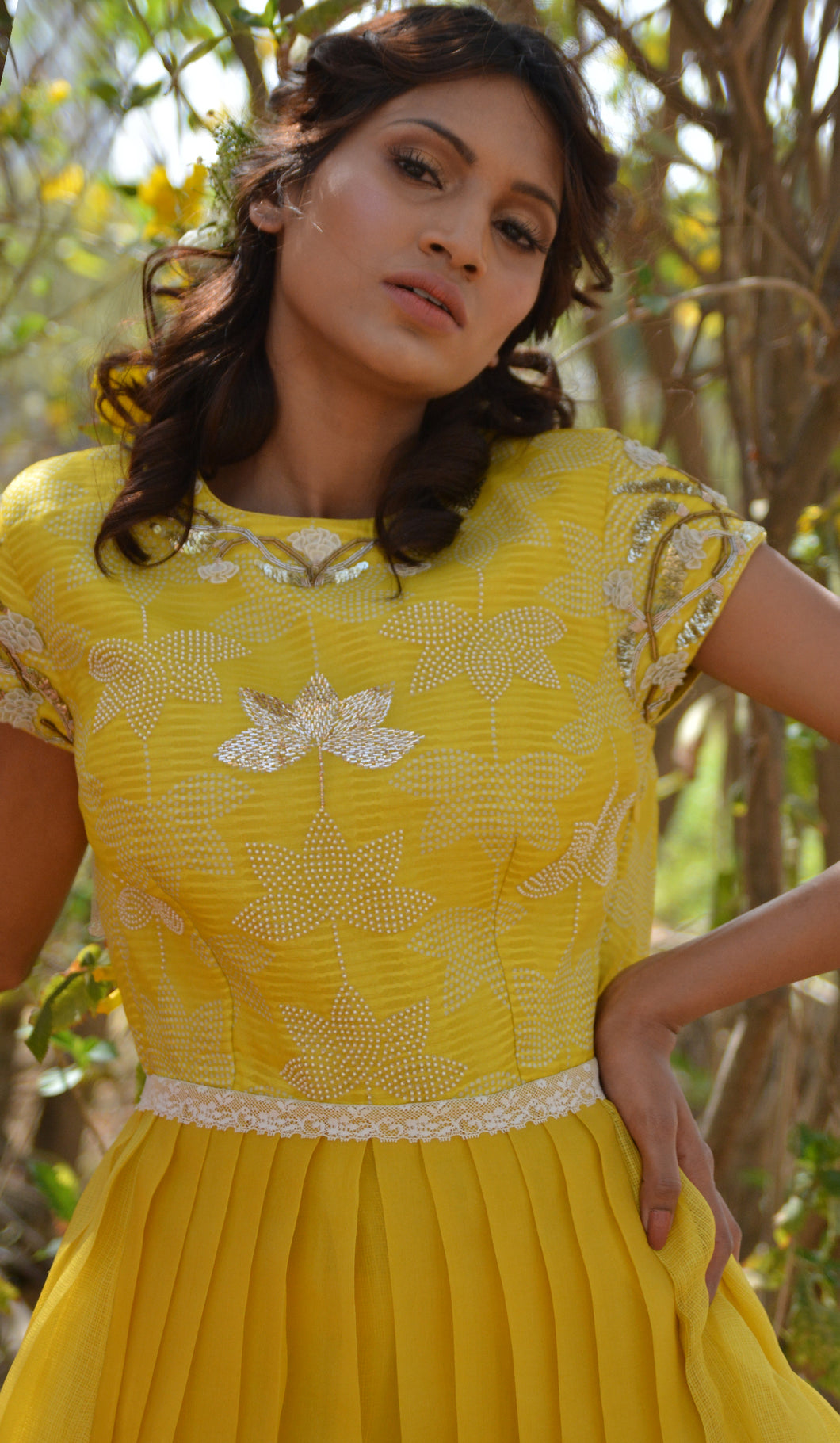 YELLOW SET