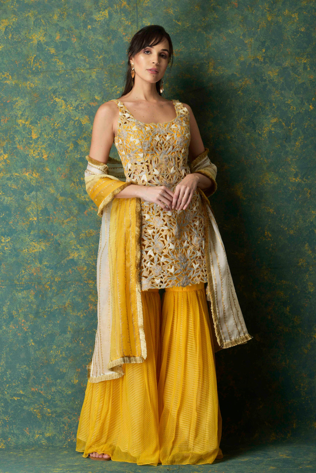 Cutwork short kurti with garara pants & dupatta