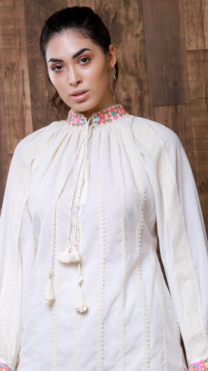 Gathered Crochet Tunic with multicolored Collar