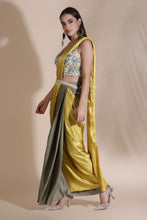 Load image into Gallery viewer, Anchor Flower Blouse With Draped Saree
