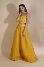 Load image into Gallery viewer, Persian Dori Corset With Organza Palazzo And moti Jaal Scallop Jacket
