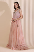 Load image into Gallery viewer, Persian Dori Corset With Organza Palazzo and Moti Jaal Scallop Jacket
