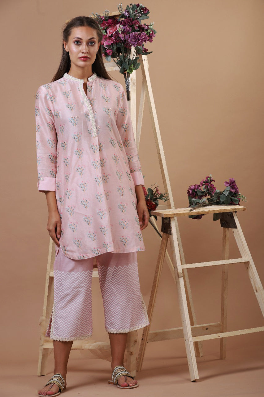 PINK OVERALL SINGLE BOOTA PRINT KURTI WITH BLOCK PRINT PALAZZO